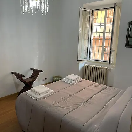 Rachel House Apartment